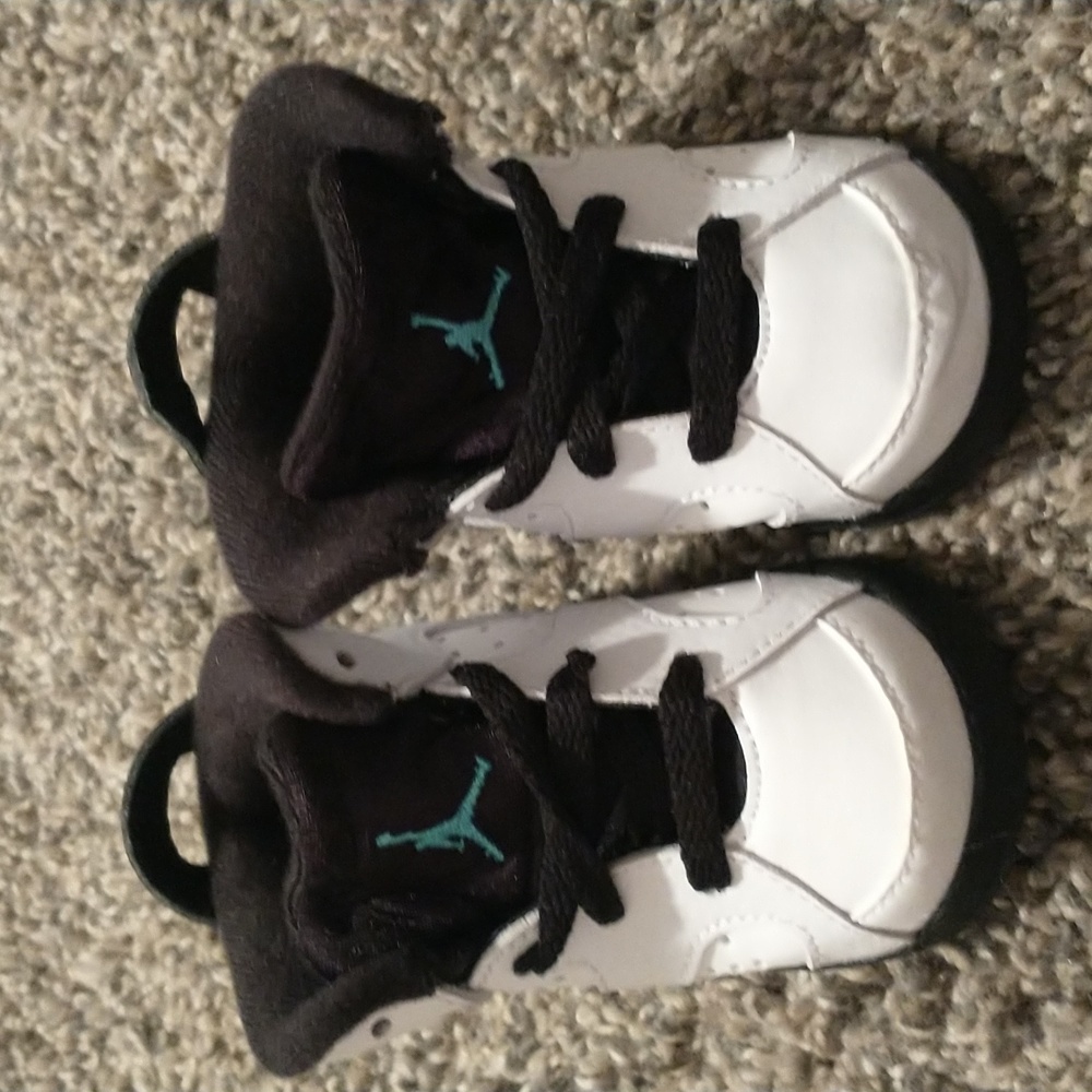 Jordan 6 Retro BT Hyper Jade